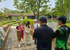 ดร.ถาวร พลีดี ผู้อำนวยการสำนักงานส่งเสริมการเรียนรู้ประจำจังหวัดอุบลราชธานี วิทยฐานะเชี่ยวชาญพิเศษ ได้มอบหมายทีมงานถ่ายทำคลิปประชาสัมพันธ์ ภายใต้โครงการ “สกร.ถึงใจ ไปถึงถิ่น” โดยลงพื้นที่ถ่ายทำ VTR ในพื้นที่ อำเภอสิรินธร  ณ อำเภอสิรินธร จังหวัดอุบลราชธานี